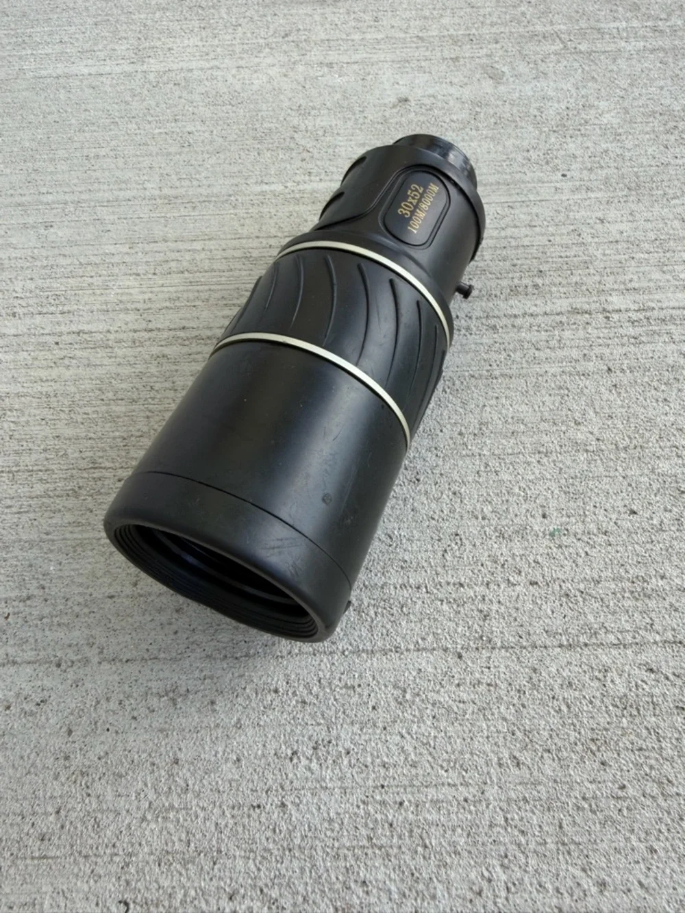 SHENGZHU 30x52 Monocular Telescope Day & Night Field 22° Black 6.5”SpottingScope